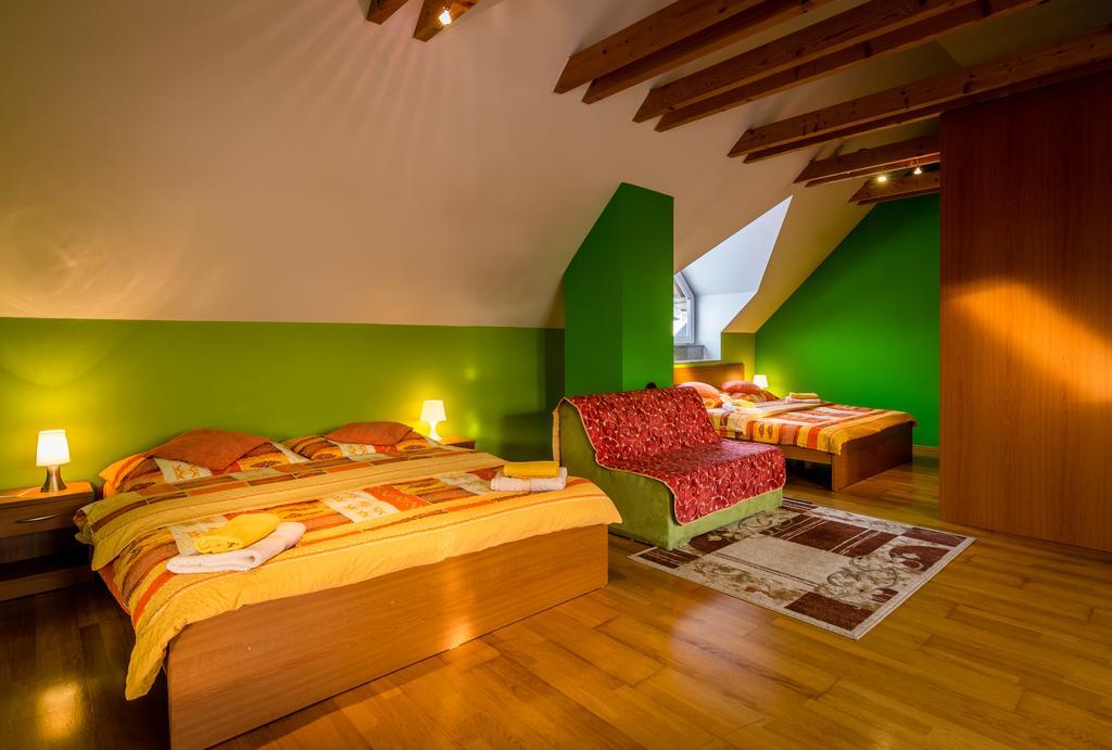 Privat Baja Hotel Liptovsky Mikulas Phòng bức ảnh